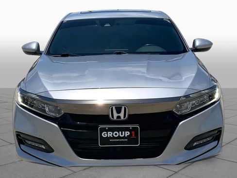 Used 2019 Honda Accord Sport image 4