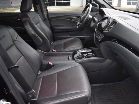 Used 2022 Honda Pilot Black Edition image 15