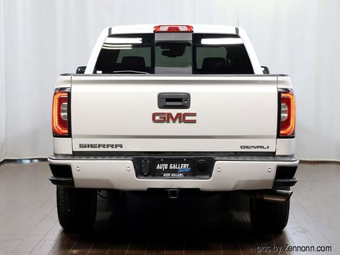 Used 2018 GMC Sierra 1500 Denali AWD/4WD image 7