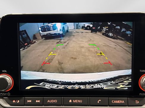 Used 2025 Nissan Altima 2.5 SV image 26