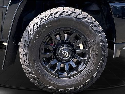 Used 2020 RAM 2500 Laramie w/ Night Edition AWD/4WD image 34
