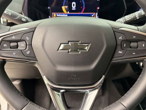 Used 2025 Chevrolet Trax ACTIV w/ Driver Confidence Package image 17