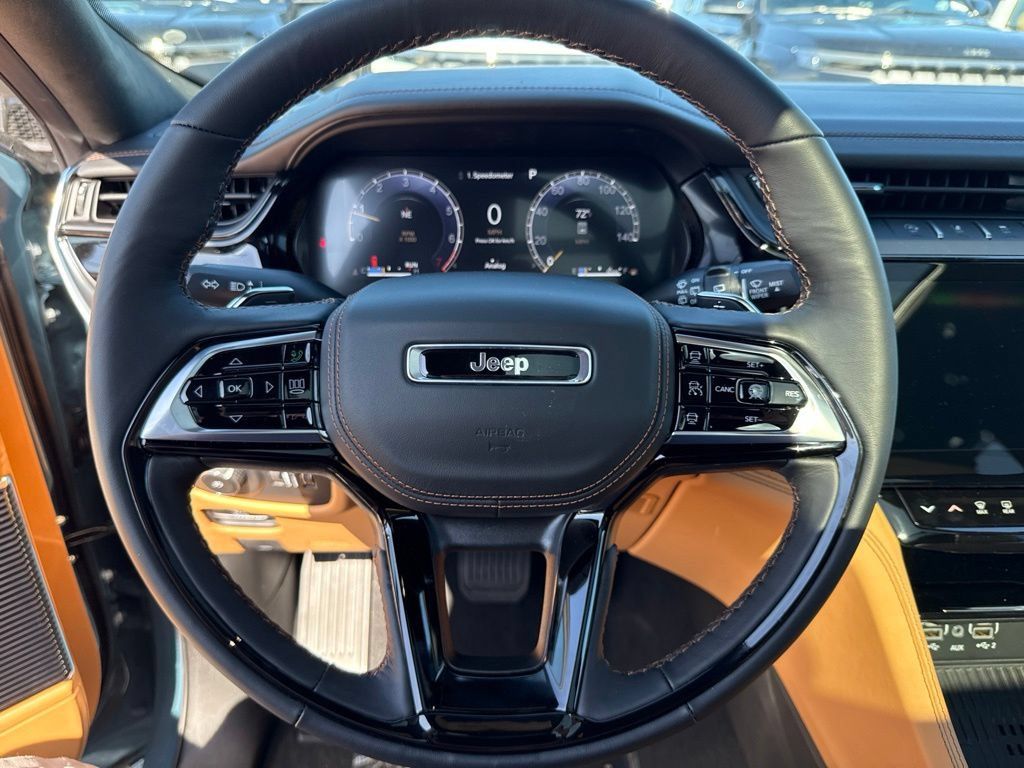 New 2027 Jeep Grand Cherokee Summit AWD/4WD image 10