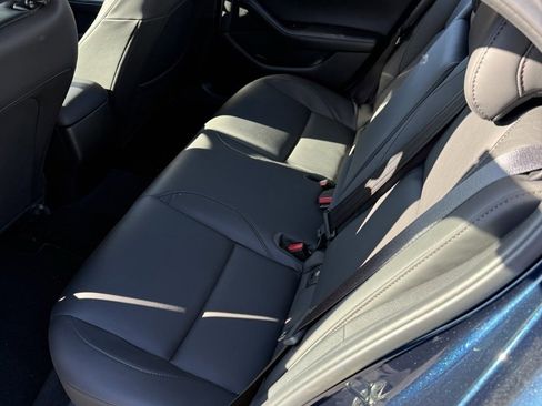 Used 2023 MAZDA MAZDA3 s image 6