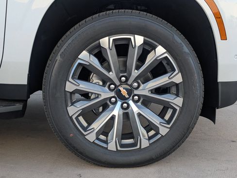 New 2026 Chevrolet Tahoe High Country RWD image 6