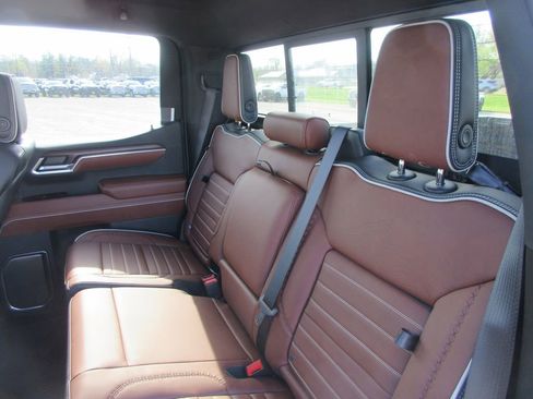 New 2026 GMC Sierra 1500 Denali Ultimate image 16