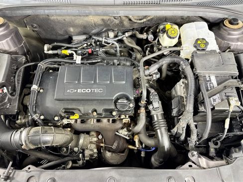 Used 2013 Chevrolet Cruze LT w/ All-Star Edition image 30