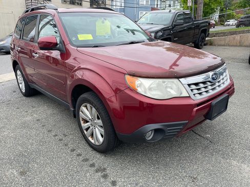 Used 2011 Subaru Forester 2.5X Limited AWD/4WD image 1