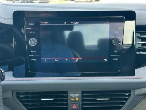 Used 2025 Volkswagen Jetta GLI Autobahn FWD image 18