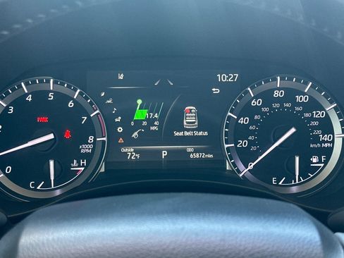 Used 2022 Toyota Highlander XLE AWD/4WD image 30