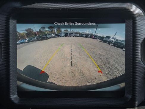 Used 2020 Jeep Wrangler Unlimited Sahara image 42