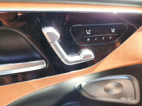 New 2025 Mercedes-Benz C 300 Sedan image 17