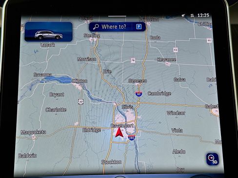 New 2025 Mercedes-Benz GLC 350e 4MATIC image 13