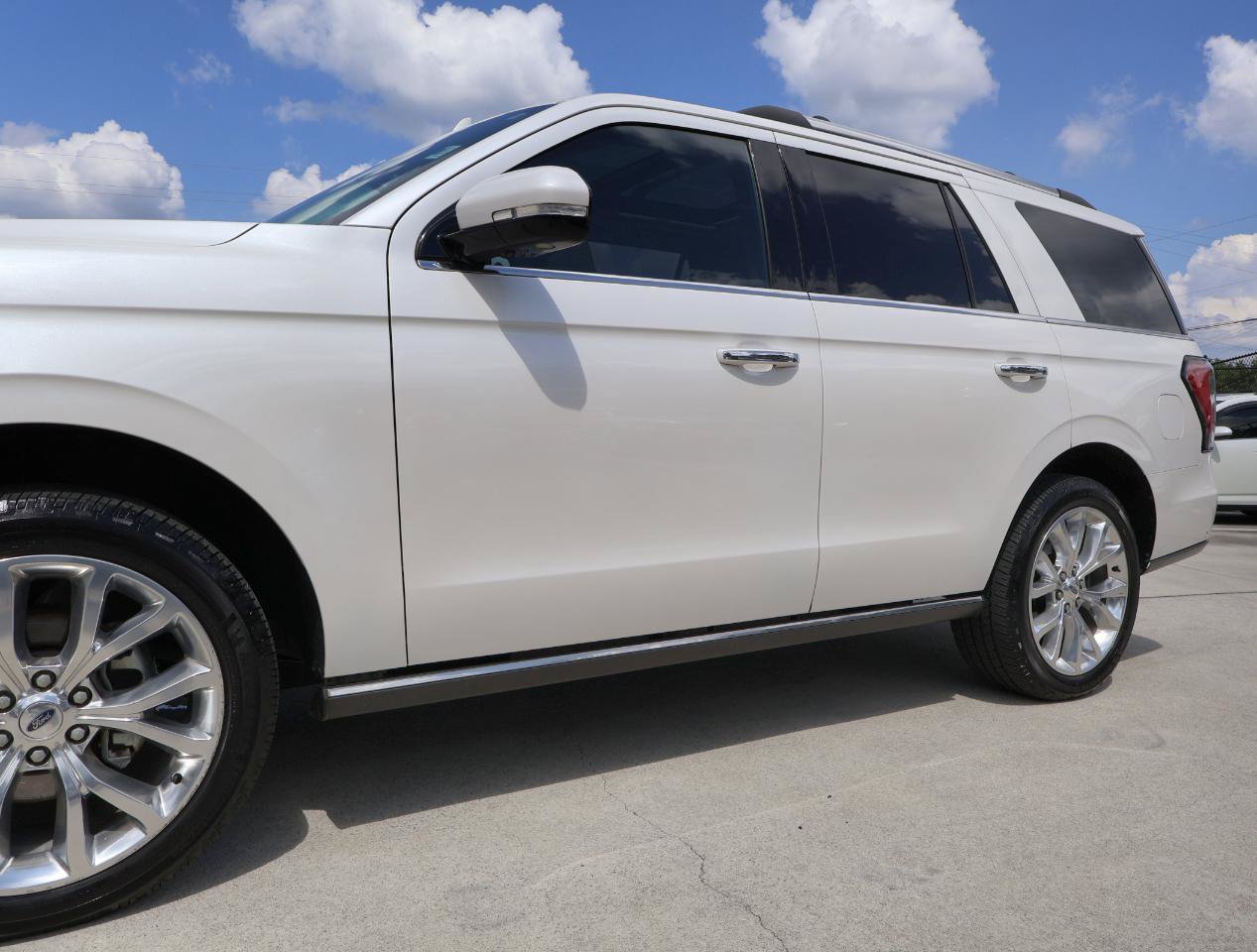 Used 2018 Ford Expedition Limited w/ Equipment Group 302A RWD image 56