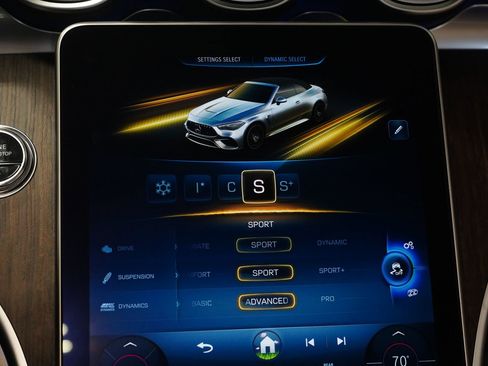 Certified 2026 Mercedes-Benz CLE 53 AMG 4MATIC Cabriolet image 28