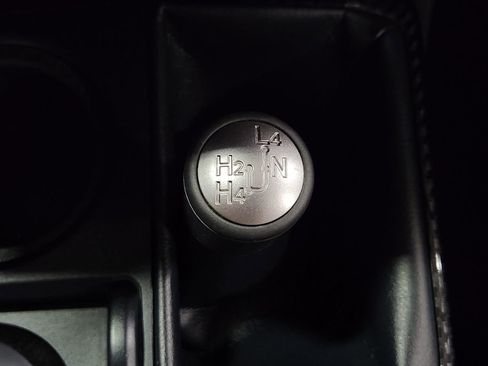 Used 2024 Toyota 4Runner TRD Off-Road image 38