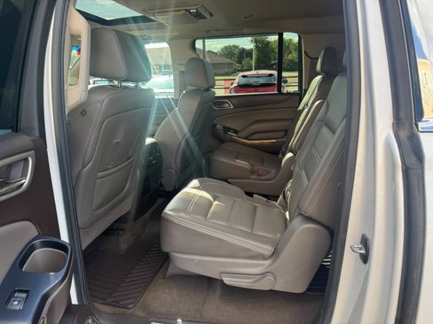 Used 2016 GMC Yukon XL Denali w/ Open Road Package AWD/4WD image 6