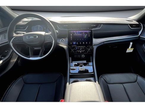 New 2025 Jeep Grand Cherokee L Limited w/ Luxury Tech Group II image 6