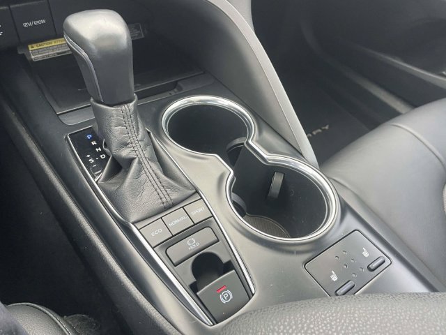 Used 2019 Toyota Camry XSE FWD image 20