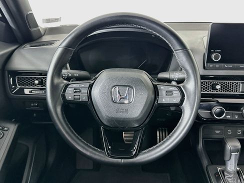 Used 2025 Honda Civic Sport image 18