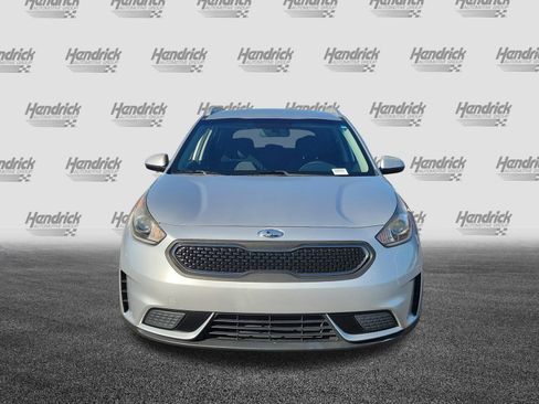 Used 2018 Kia Niro LX image 9