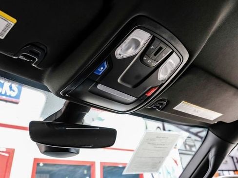 Used 2024 RAM 3500 Big Horn image 30