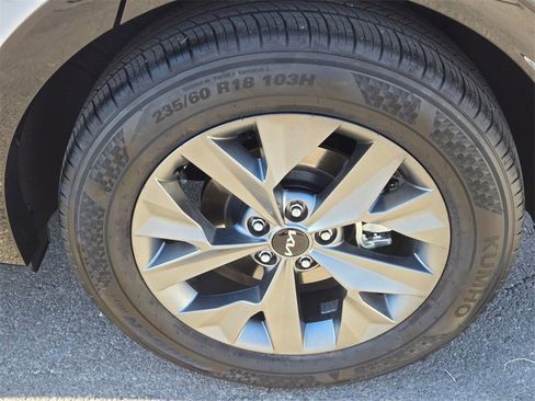 Used 2024 Kia Sportage SX image 10