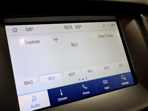 Certified 2021 Ford Ranger XLT w/ Equipment Group 301A Mid image 3