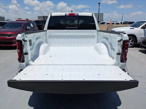 New 2026 RAM 1500 Big Horn AWD/4WD image 12