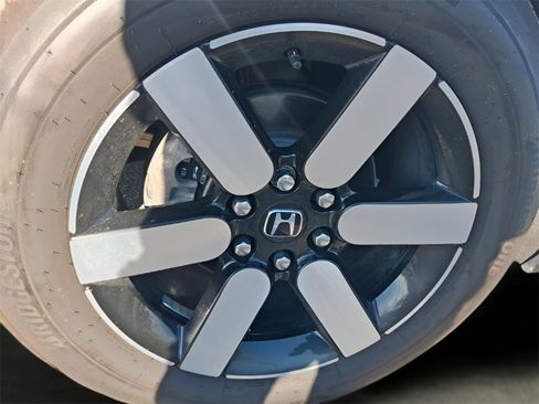 Used 2024 Honda Prologue Touring image 30