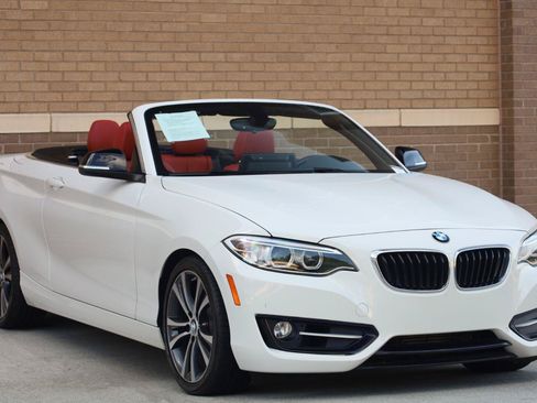 Used 2015 BMW 228i Convertible RWD image 8