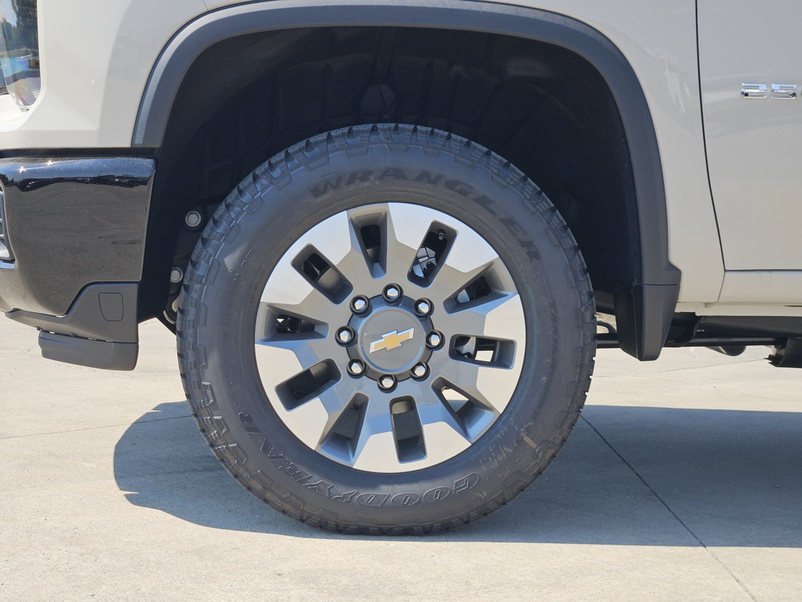 New 2026 Chevrolet Silverado 2500 Custom w/ Custom Value Package AWD/4WD image 7