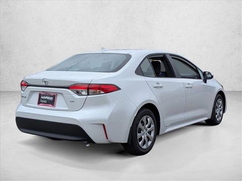 New 2026 Toyota Corolla LE image 2