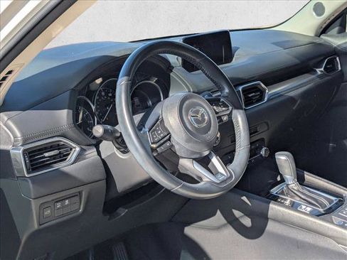 Used 2019 MAZDA CX-5 Touring image 10