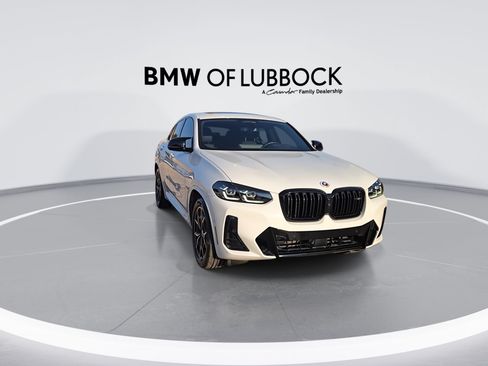 Used 2023 BMW X4 M40i AWD/4WD image 2