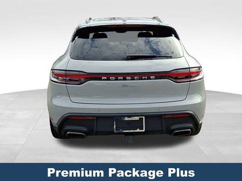 Used 2025 Porsche Macan image 6
