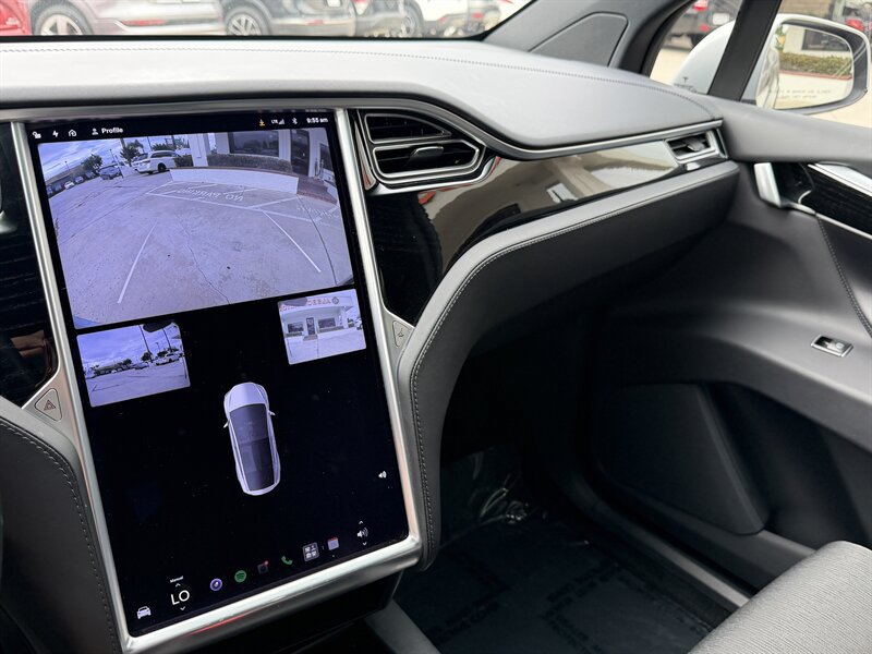 Used 2016 Tesla Model X 90D AWD/4WD image 19