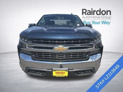 Used 2020 Chevrolet Silverado 1500 LT AWD/4WD image 2
