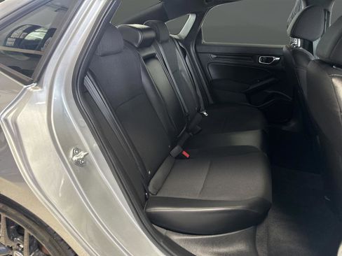 Used 2025 Honda Civic Sport image 26