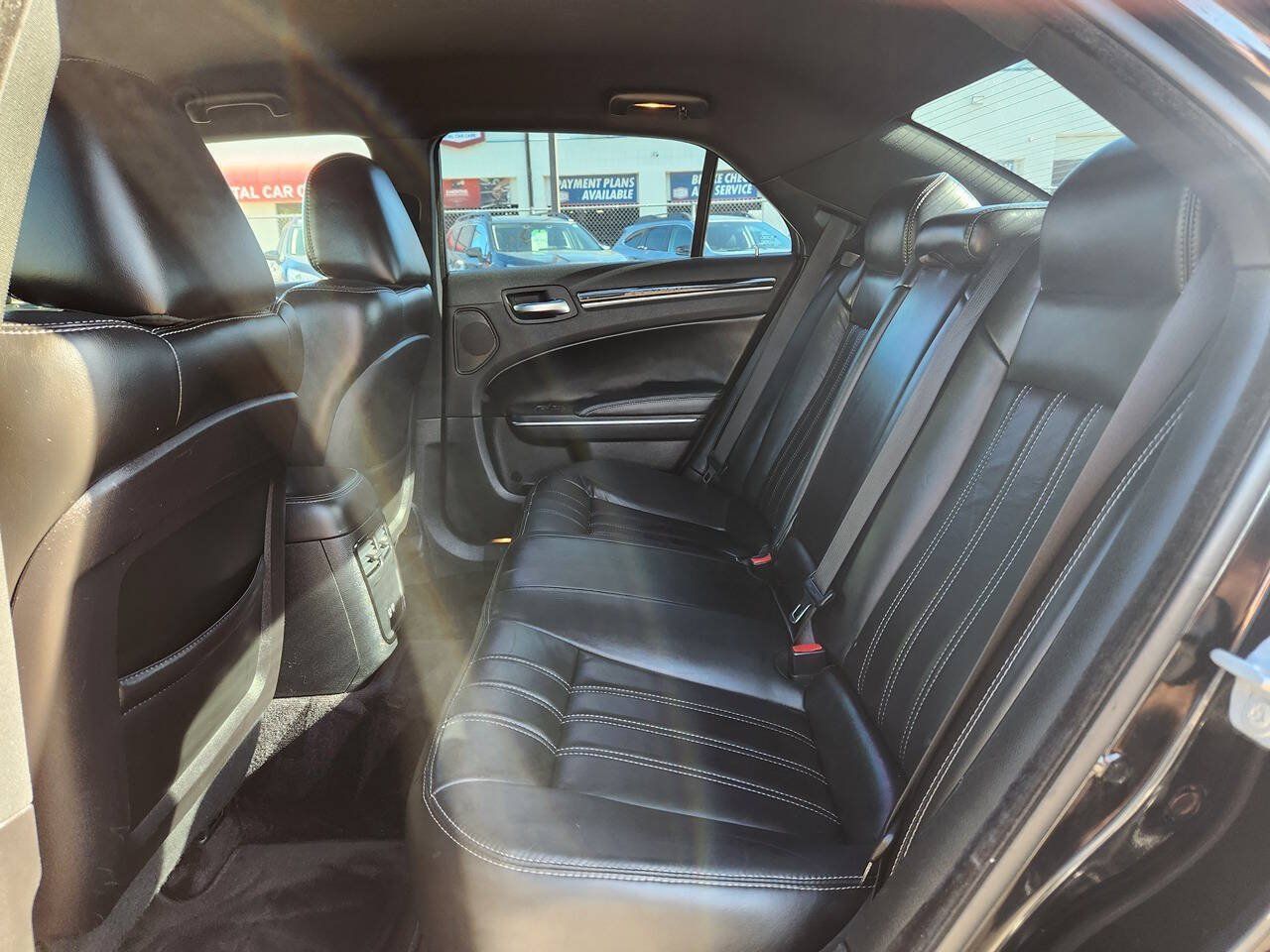 Used 2017 Chrysler 300 S AWD/4WD image 13