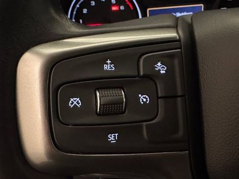 Used 2021 Chevrolet Tahoe Z71 w/ Rear Media and Nav Package image 7