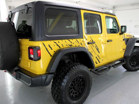 Used 2019 Jeep Wrangler Unlimited Rubicon image 15