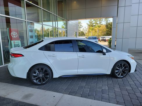 Certified 2025 Toyota Corolla SE image 7