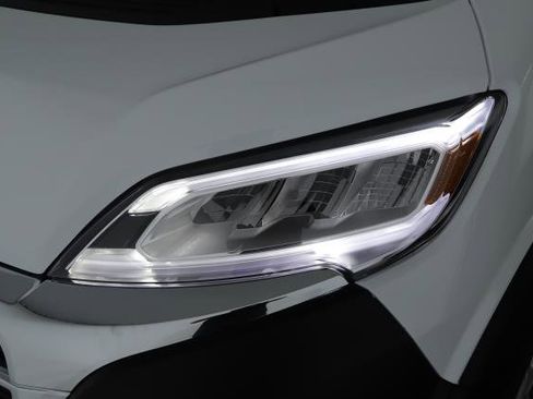 New 2024 RAM ProMaster 2500 w/ Quick Order Package 22H SLT+ image 18