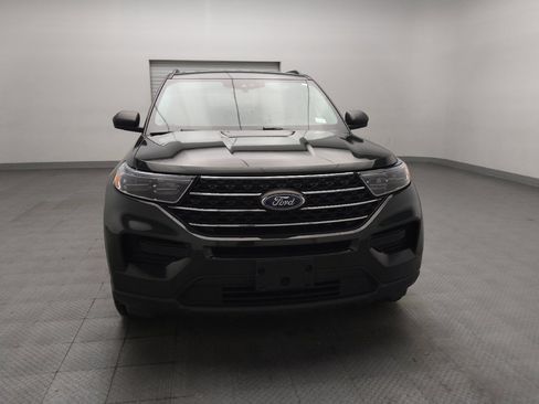 Used 2022 Ford Explorer XLT AWD/4WD image 14