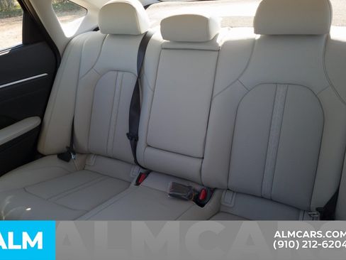 Certified 2025 Hyundai Sonata Limited FWD image 15