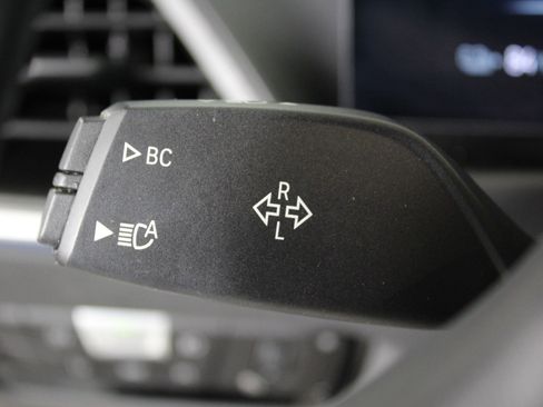 Certified 2024 BMW i4 eDrive35 w/ Premium Package image 28