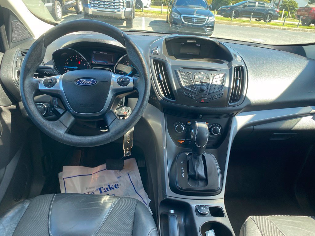 Used 2016 Ford Escape SE w/ SE Chrome Package AWD/4WD image 8