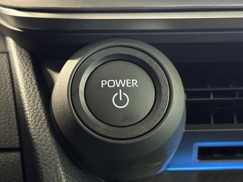 New 2027 Toyota Prius XLE FWD image 25