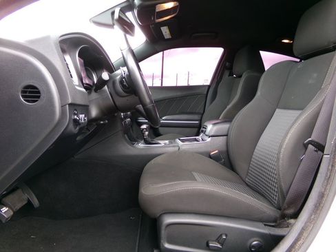 Used 2022 Dodge Charger R/T image 4